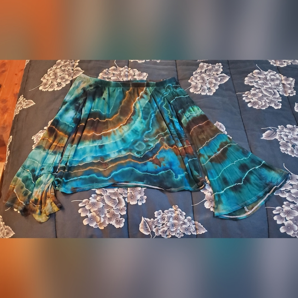 Off Shoulder Bell Sleeve Tie Dye Top